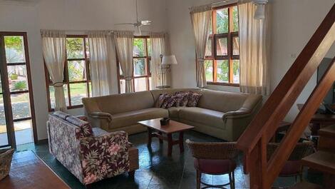 Hermosa Casa Cond Piscina Cerrada 5 Suites 18 personas