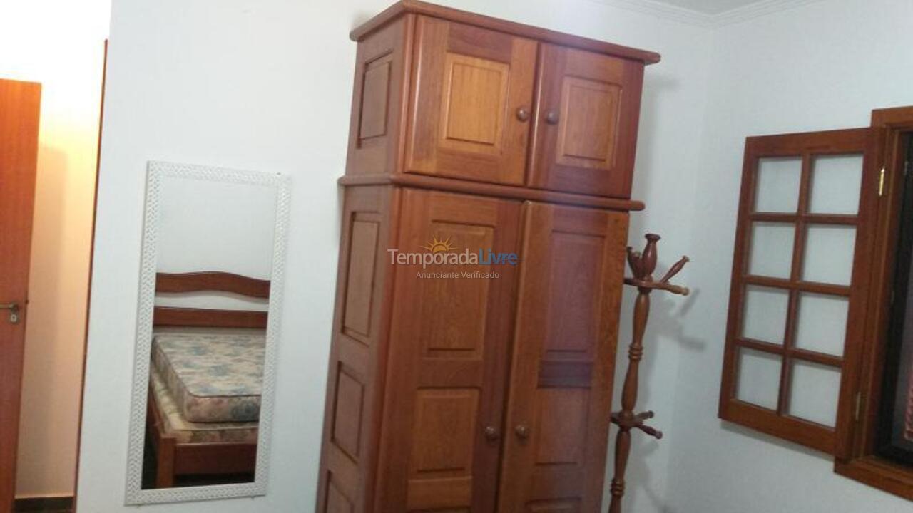 Casa para alquiler de vacaciones em Bertioga (Maitinga)