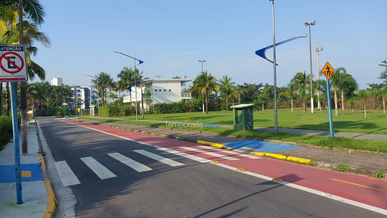 Casa para alquiler de vacaciones em Bertioga (Maitinga)