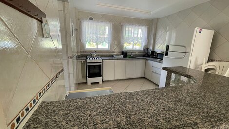 124 - Solar das Bromélias apartamento 3 dormitórios para alugar em...