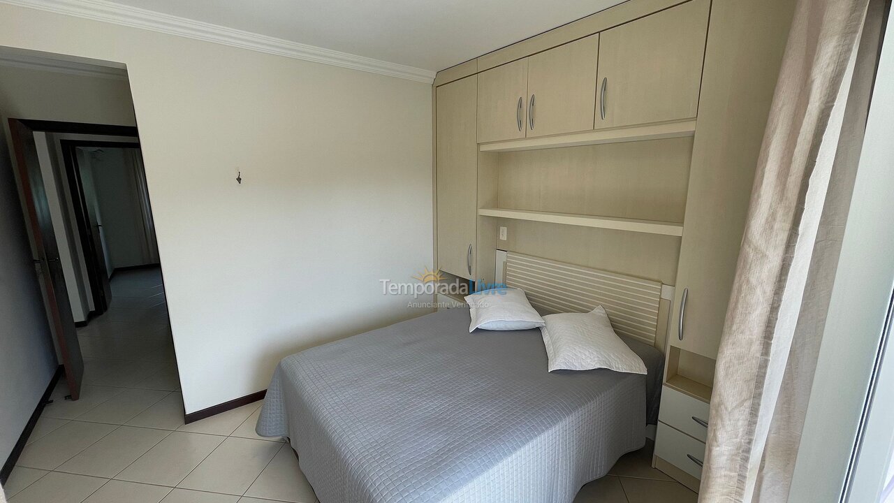 Apartamento para aluguel de temporada em Bombinhas (Praia de Bombinhas)