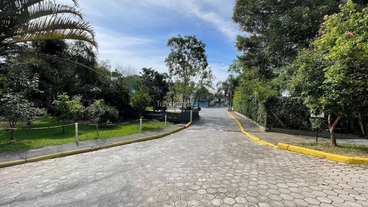 Apartamento para aluguel de temporada em Bombinhas (Praia de Bombinhas)