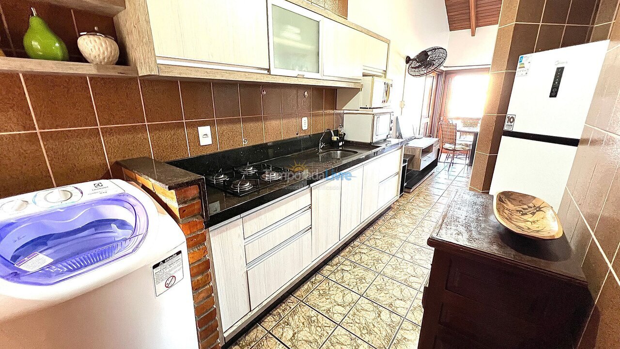 Apartamento para aluguel de temporada em Bombinhas (Praia de Bombinhas)