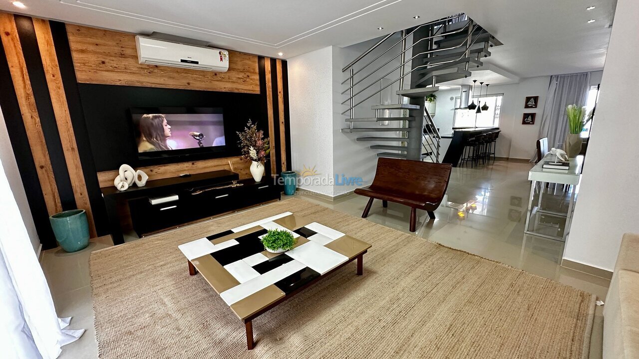 Apartamento para aluguel de temporada em Bombinhas (Praia de Bombinhas)