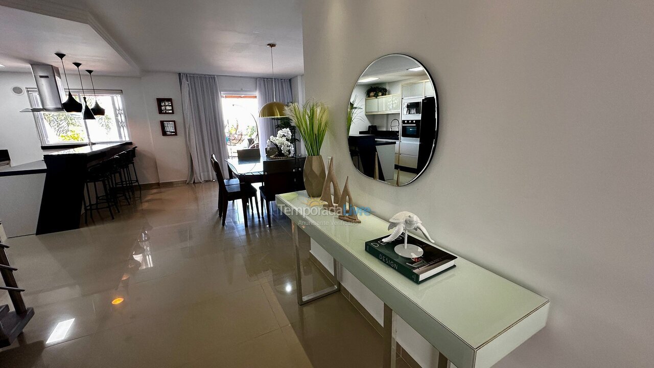 Apartamento para aluguel de temporada em Bombinhas (Praia de Bombinhas)