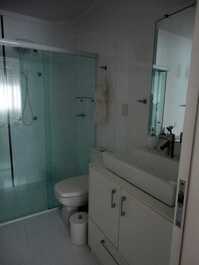 APARTAMENTO DE TEMPORADA, LADO MAR, MEIA PRAIA - ITAAPEMA SC