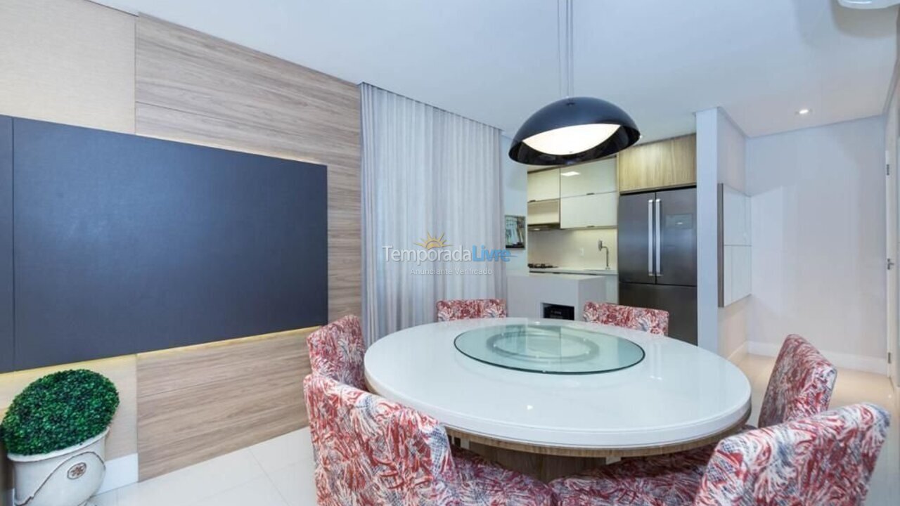 Apartamento para alquiler de vacaciones em Bombinhas (Praia de Bombas)