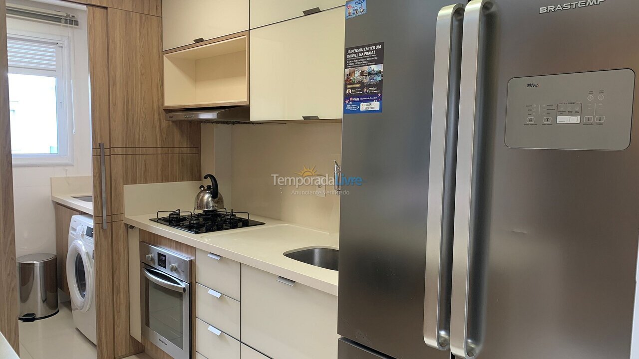 Apartamento para alquiler de vacaciones em Bombinhas (Praia de Bombas)