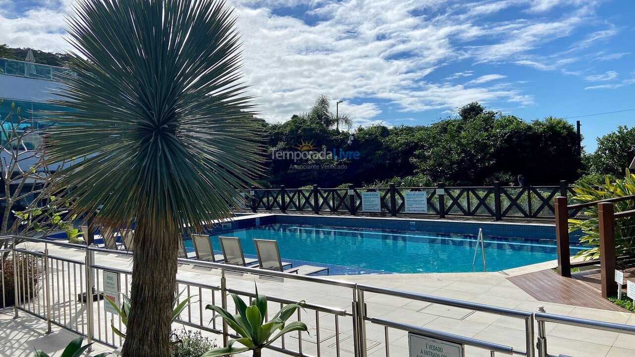 Apartamento para alquiler de vacaciones em Bombinhas (Praia de Bombas)