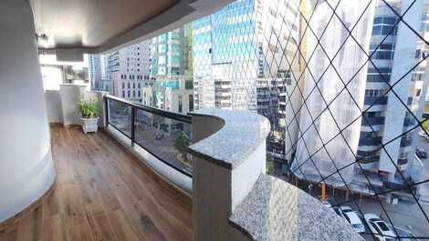 SEASONAL APARTMENT SIDE THE SEA AND FRONT OF AVENUE NEREU RAMOS, MEIA PRAIA ITAPEMA SC