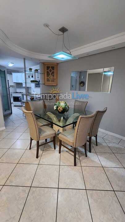 Apartment for vacation rental in Itapema (Meia Praia)