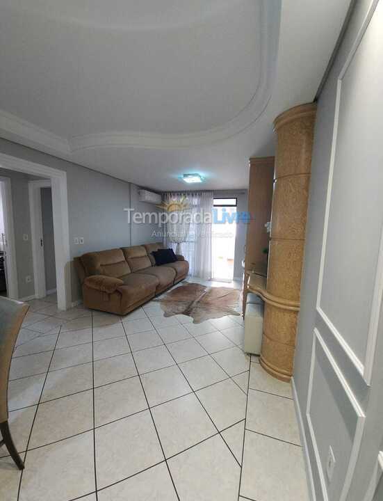 Apartment for vacation rental in Itapema (Meia Praia)