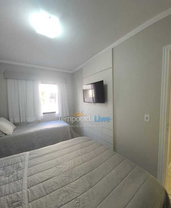 Apartment for vacation rental in Itapema (Meia Praia)