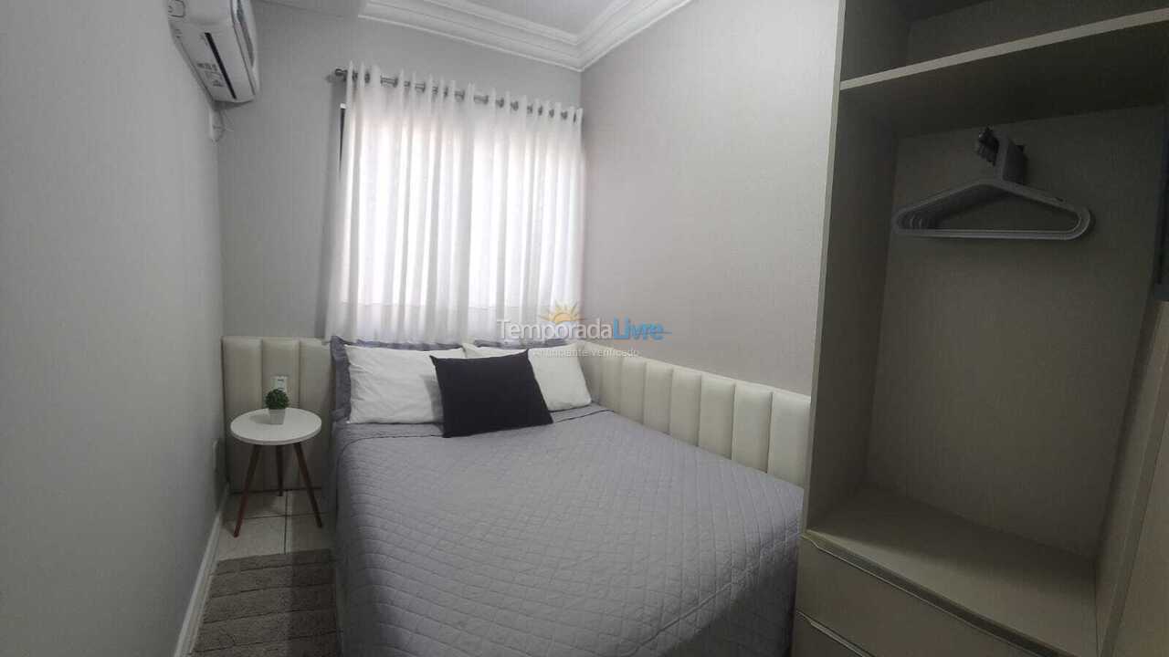 Apartment for vacation rental in Itapema (Meia Praia)