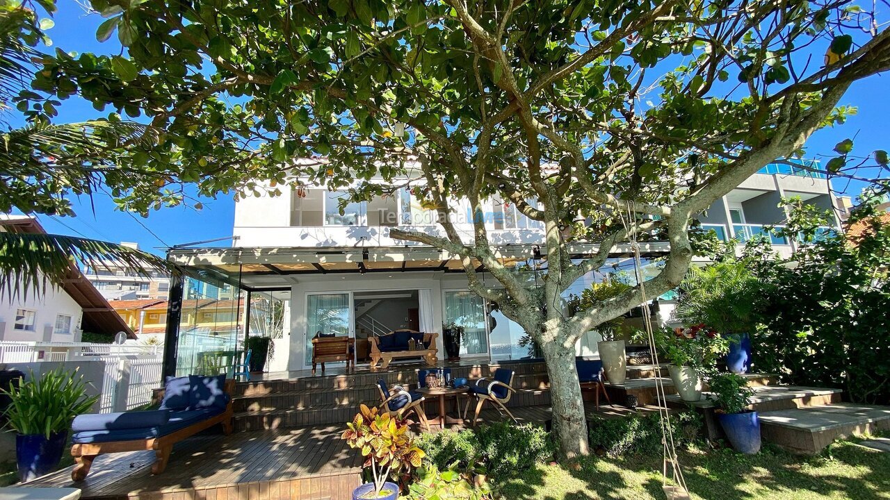 Casa para aluguel de temporada em Bombinhas (Praia de Bombinhas)