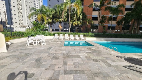 Huge apartment in Pitangueiras with 4 suites, complete leisure facilities, 3 parking spaces