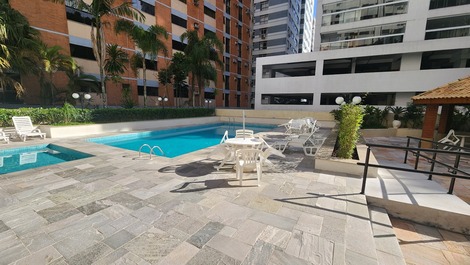 Huge apartment in Pitangueiras with 4 suites, complete leisure facilities, 3 parking spaces