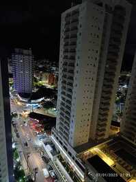 Visão do apto para pizzaria/padaria