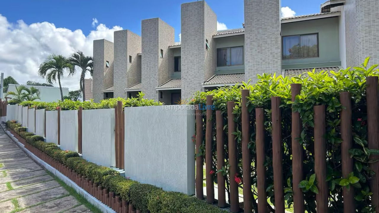 Apartamento para aluguel de temporada em Camaçari (Gurajuba)