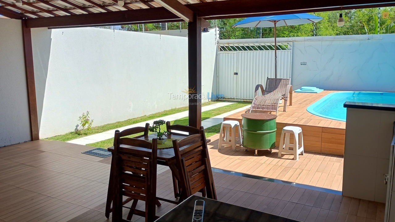 Casa para aluguel de temporada em Camaçari (Arembepe)