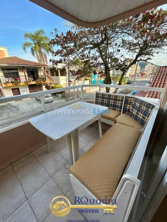 Apartamento para alquiler de vacaciones em Bombinhas (Praia de Bombas)