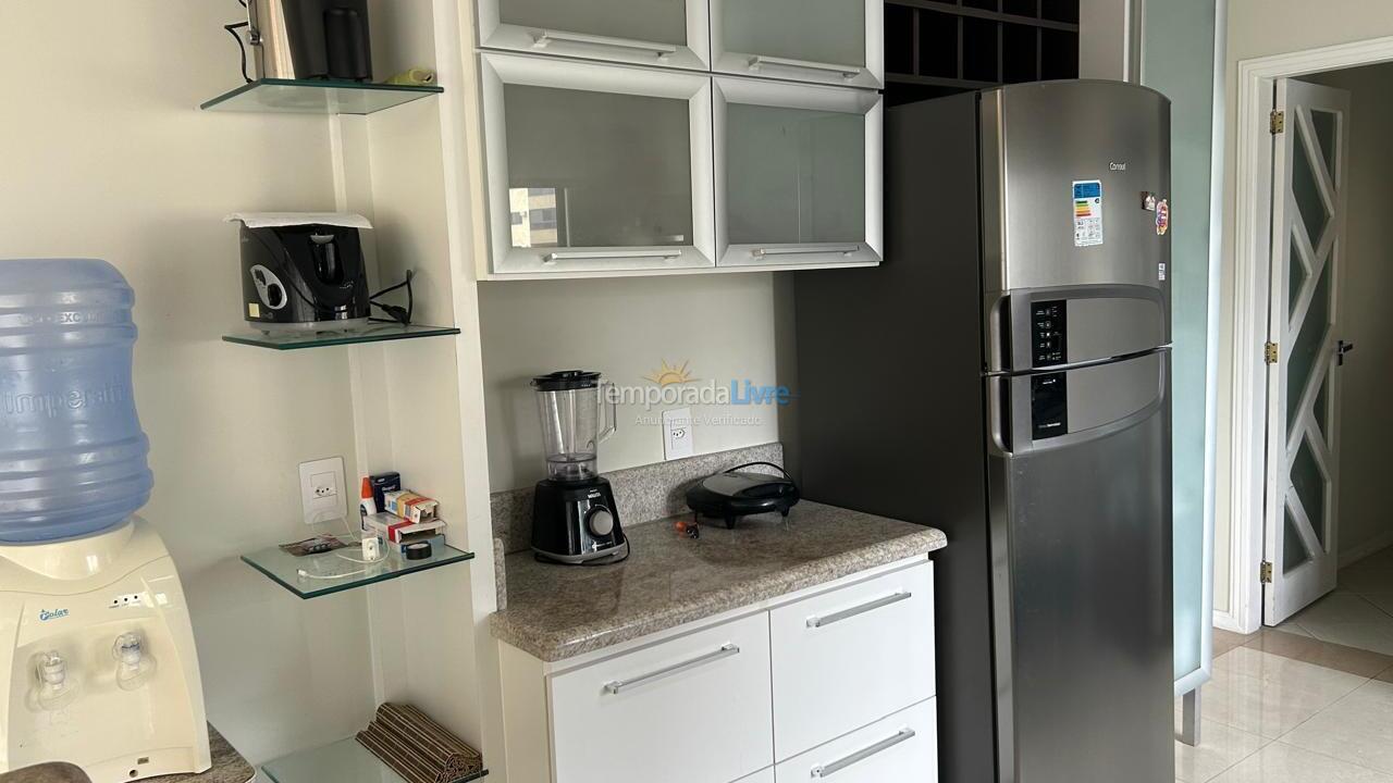 Apartamento para aluguel de temporada em Itapema (Centro)
