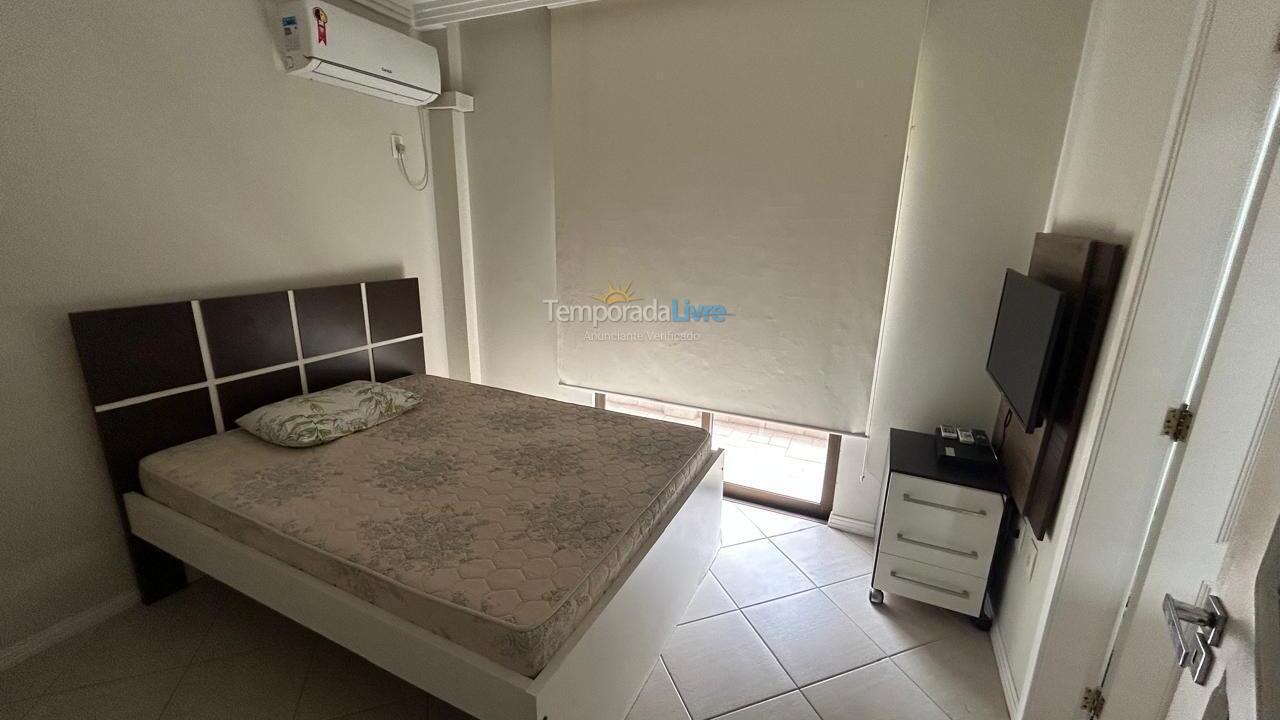 Apartamento para aluguel de temporada em Itapema (Centro)