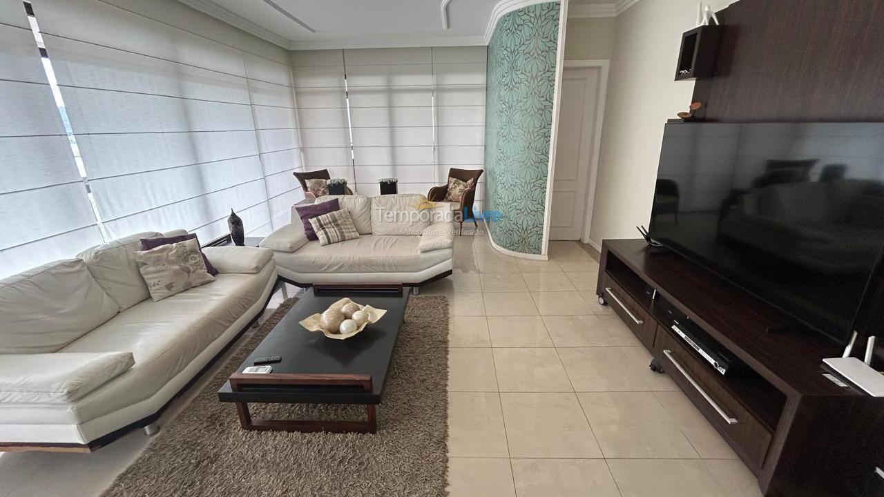 Apartamento para aluguel de temporada em Itapema (Centro)