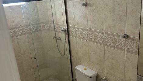 AMPLO 4 SUÍTES FRENTE AO MAR - COBERTURA