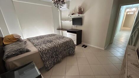 AMPLO 4 SUÍTES FRENTE AO MAR - COBERTURA