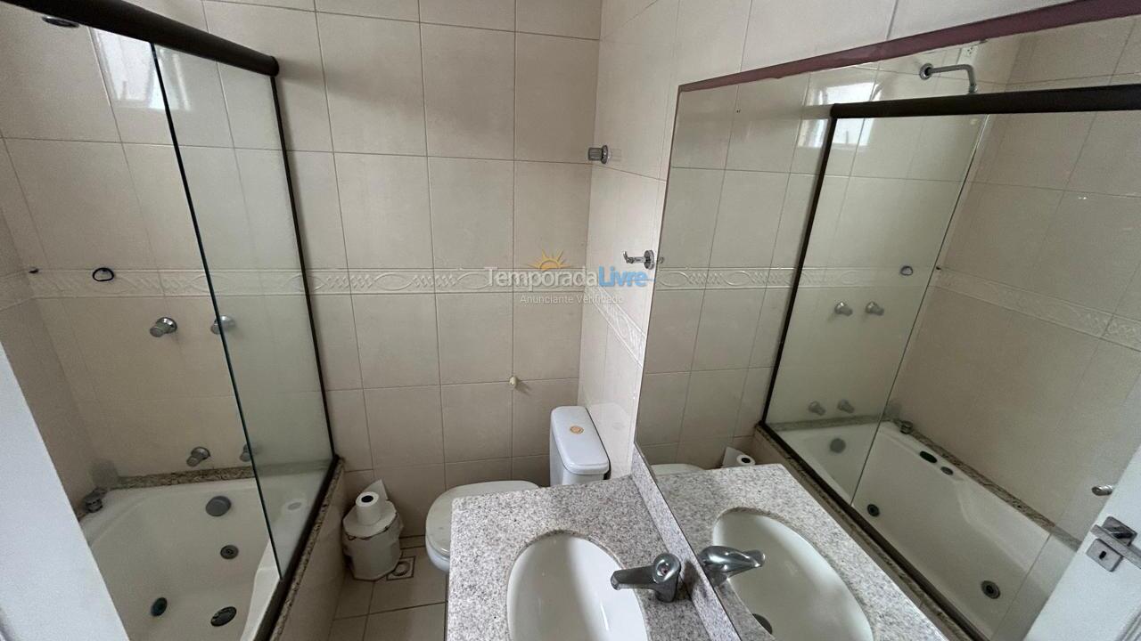 Apartamento para aluguel de temporada em Itapema (Centro)