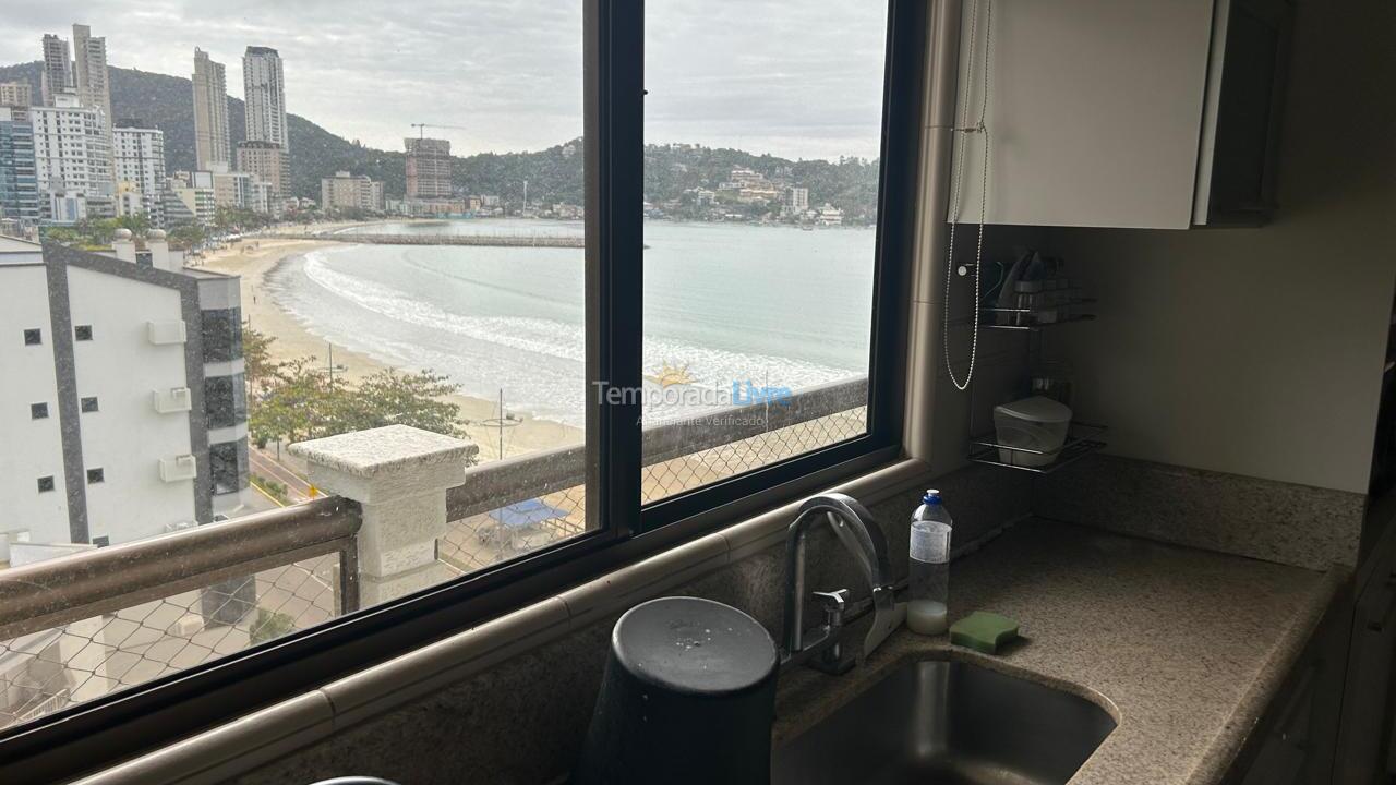 Apartamento para aluguel de temporada em Itapema (Centro)