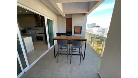 Apartamento dúplex con 3 suites en Playa Mariscal