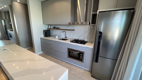 Apartamento dúplex con 3 suites en Playa Mariscal