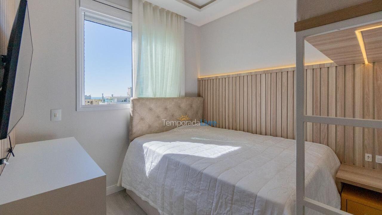 Apartamento para aluguel de temporada em Bombinhas (Praia de Bombas)