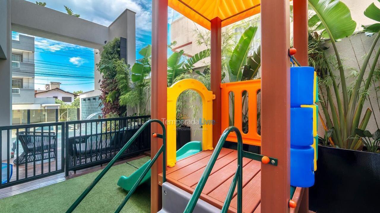 Apartamento para aluguel de temporada em Bombinhas (Praia de Bombas)