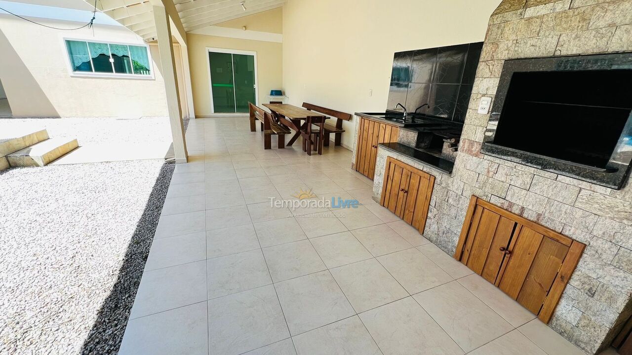 Casa para alquiler de vacaciones em Bombinhas (Mariscal)