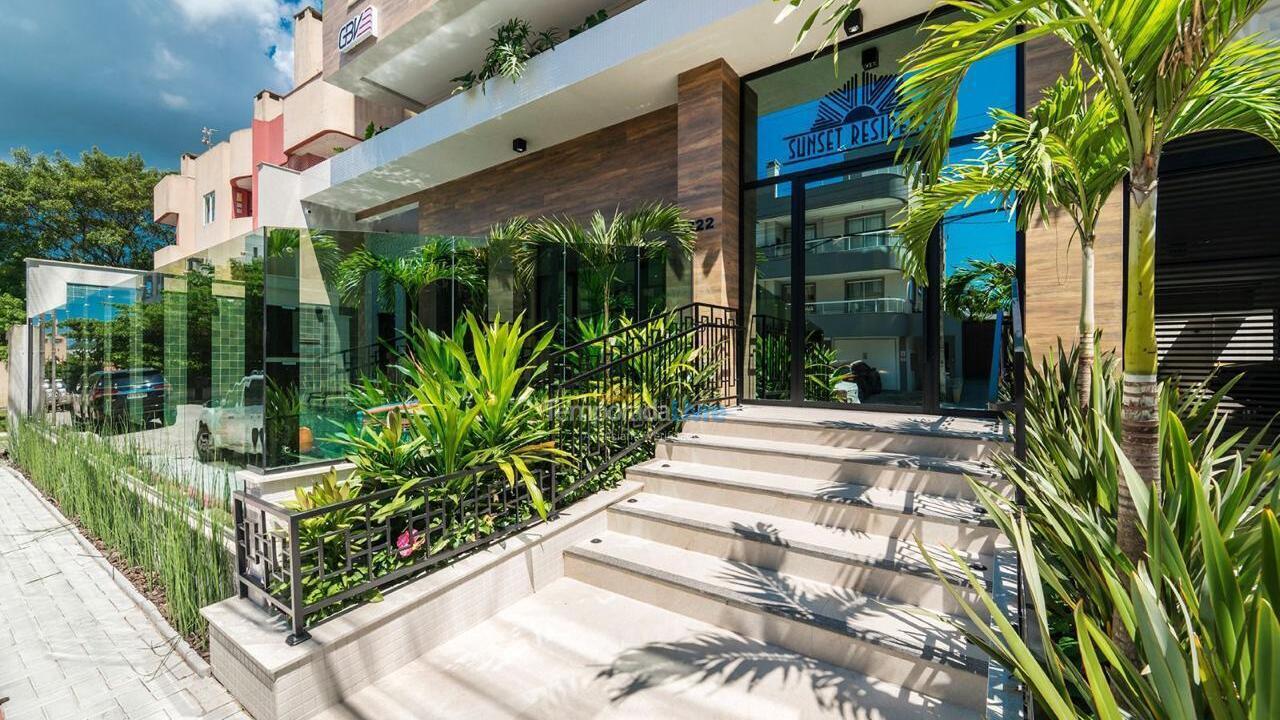 Apartamento para aluguel de temporada em Bombinhas (Praia de Bombas)