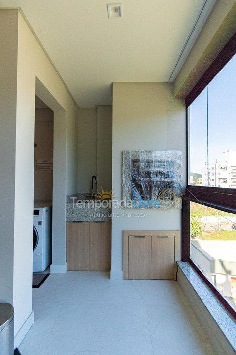 Apartamento para aluguel de temporada em Bombinhas (Praia de Bombas)