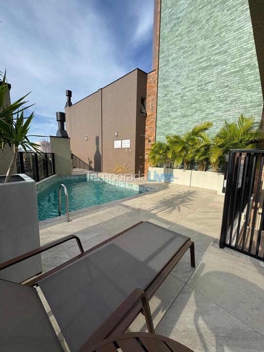 Apartamento para aluguel de temporada em Bombinhas (Praia de Bombas)