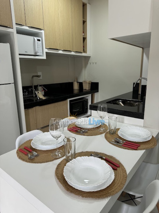 Apartamento para aluguel de temporada em Bombinhas (Praia de Bombas)