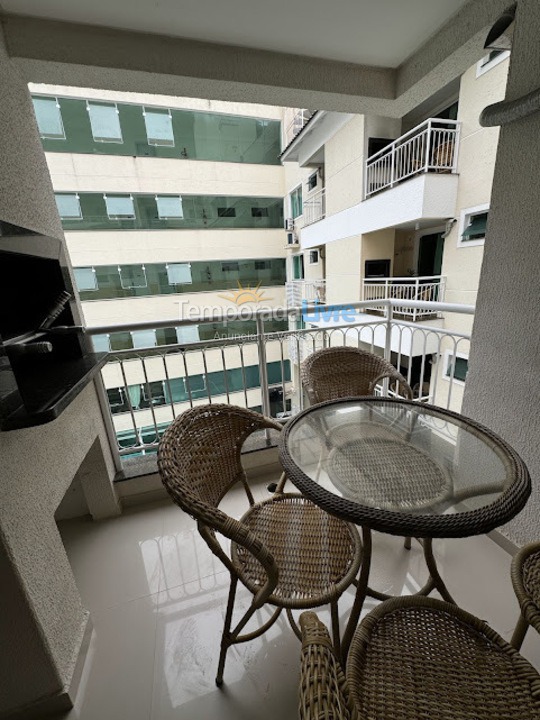 Apartamento para aluguel de temporada em Bombinhas (Praia de Bombas)