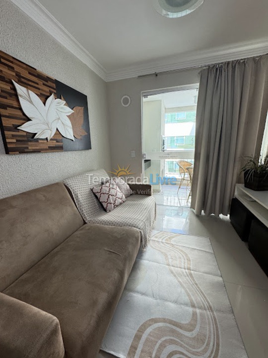 Apartamento para aluguel de temporada em Bombinhas (Praia de Bombas)