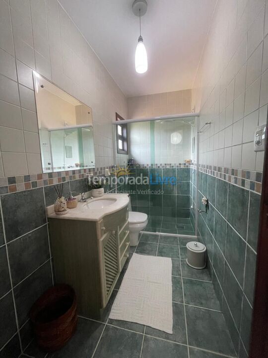 House for vacation rental in Bombinhas (Praia de Zimbros)