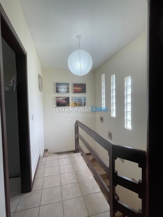 House for vacation rental in Bombinhas (Praia de Zimbros)