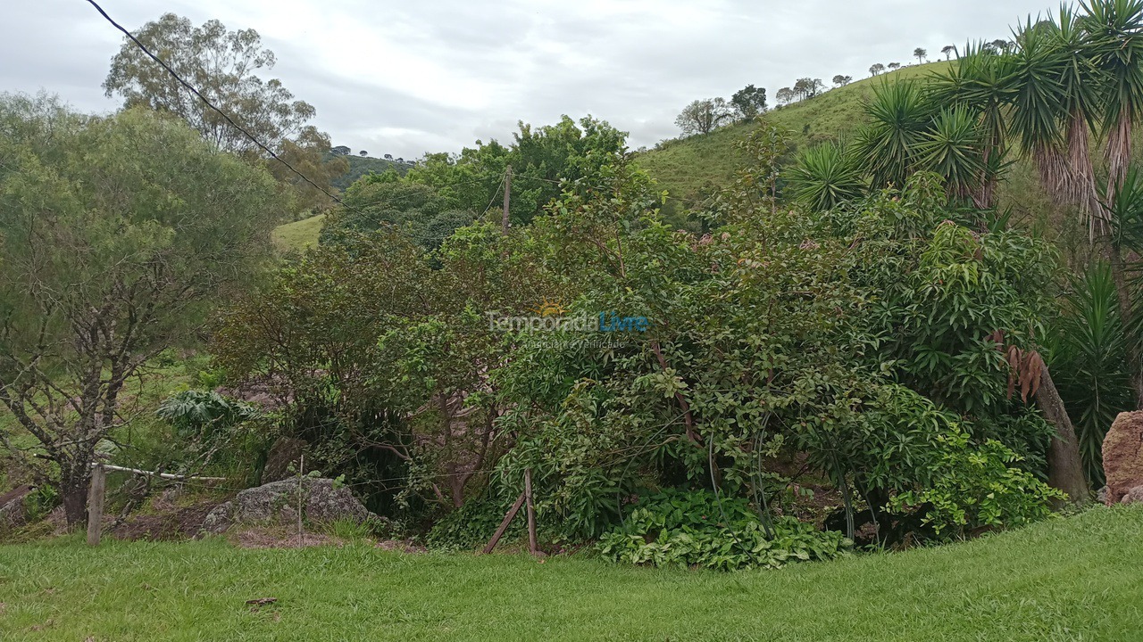 Chácara / sítio para aluguel de temporada em Soledade de Minas (Bairro Marimbondo)