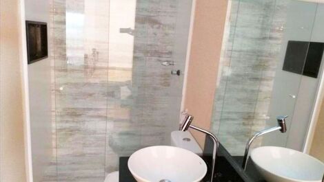 Banheiro da suíte principal