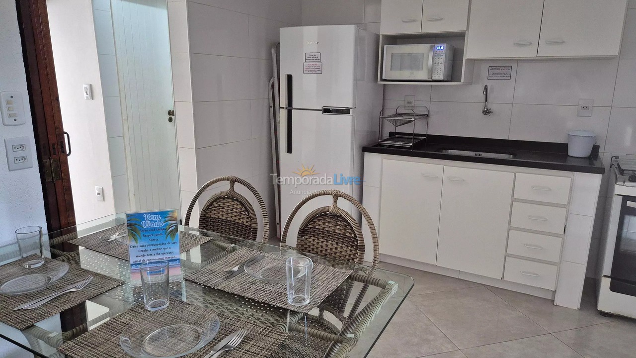 Apartamento para aluguel de temporada em Ubatuba (Praia do Tenório)