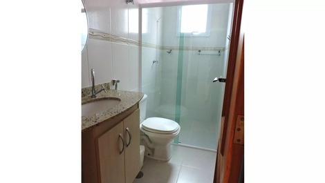 3 habitaciones para 8 personas a una cuadra de Praia Grande - Ubatuba