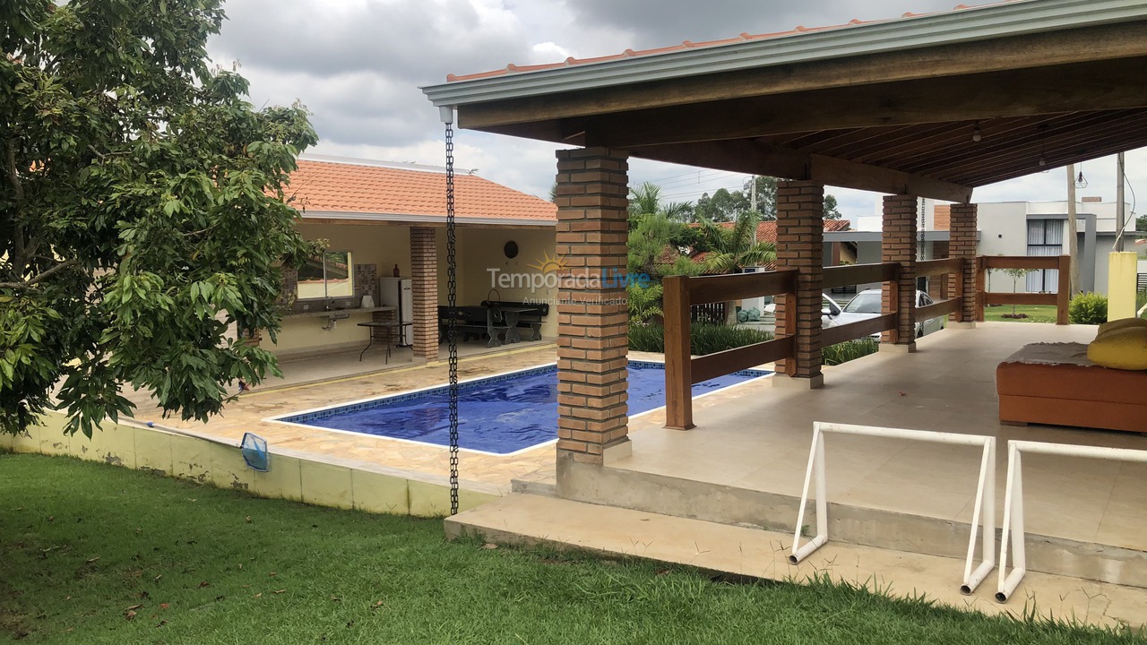 Casa para aluguel de temporada em Quadra (Ninho Verde 1)